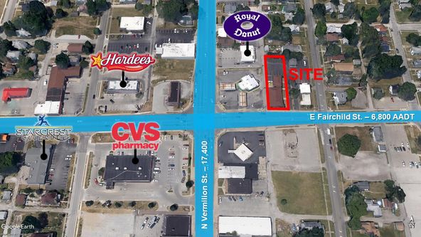 7 E Fairchild St, Danville, IL 61832